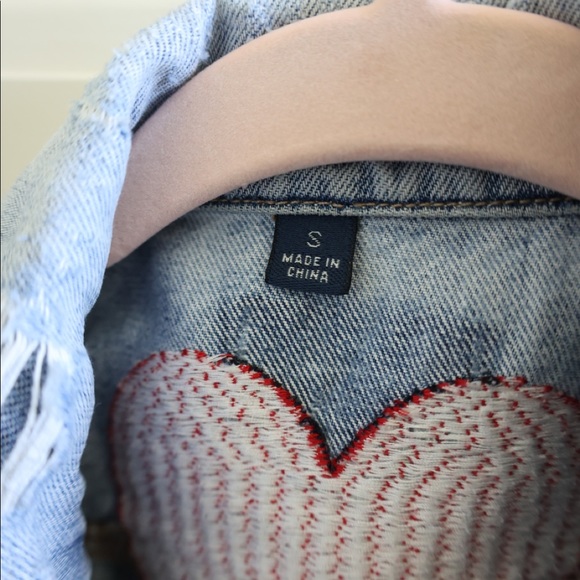 Lucky Brand Embroidered Denim Jean Jacket Size S - Picture 8 of 9